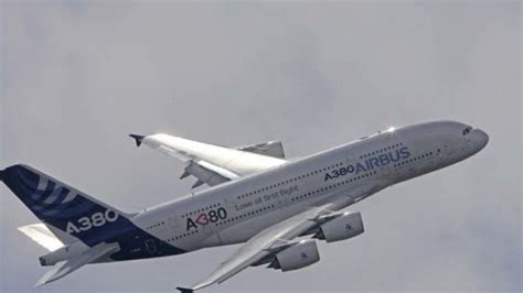 airbus a380 problems.